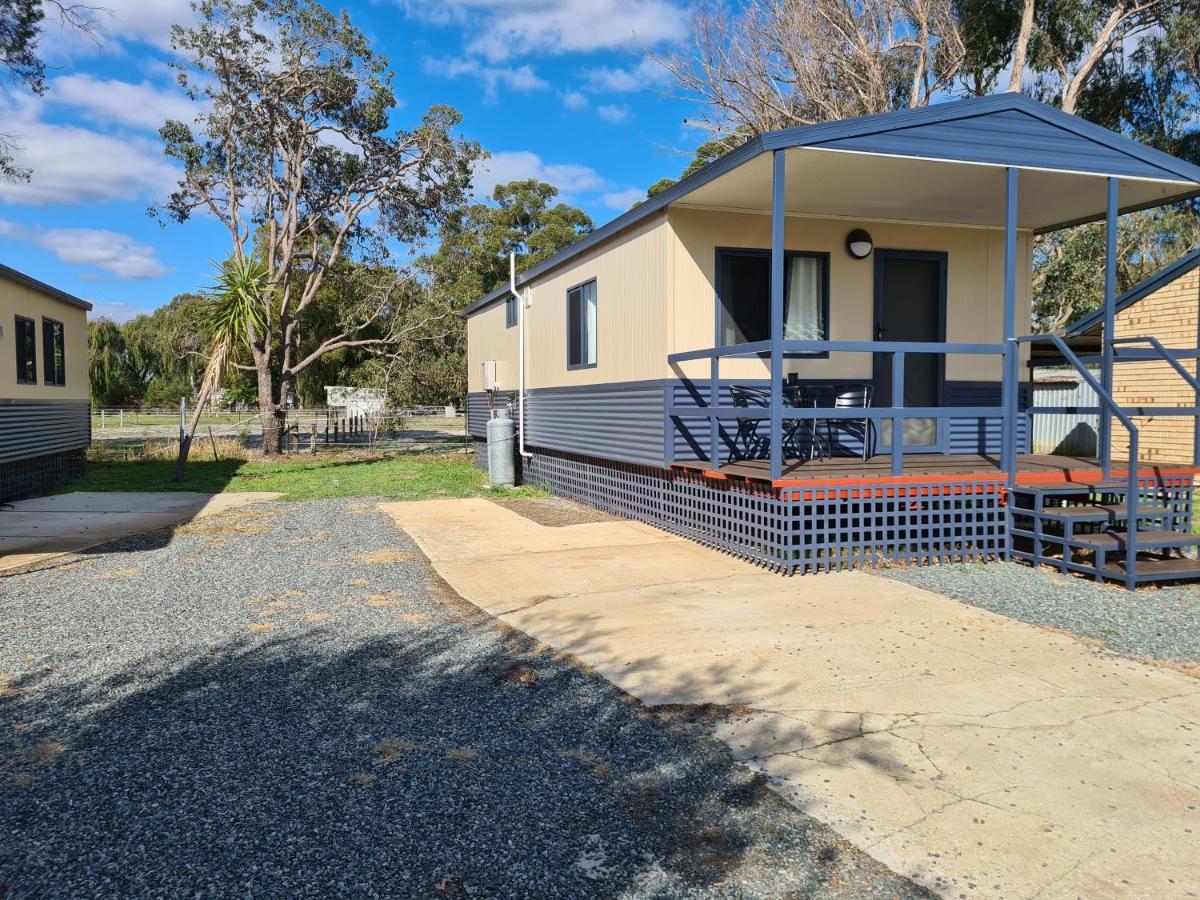 Pinjarra Caravan Park And Cabins Εξωτερικό φωτογραφία