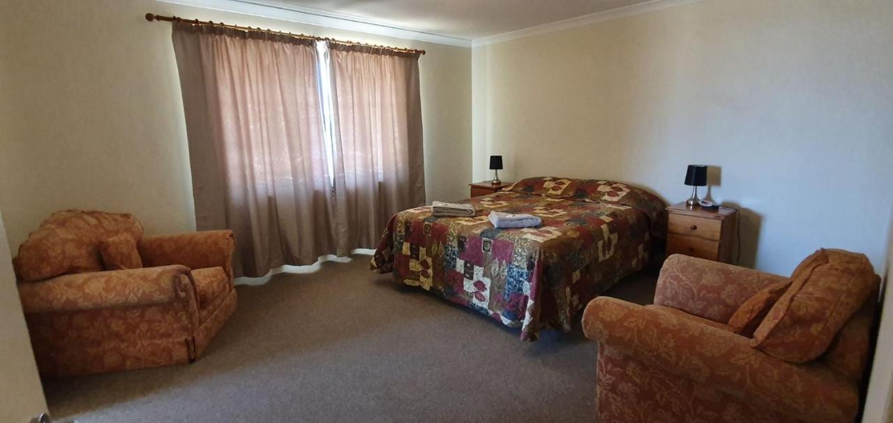 Pinjarra Caravan Park And Cabins Εξωτερικό φωτογραφία