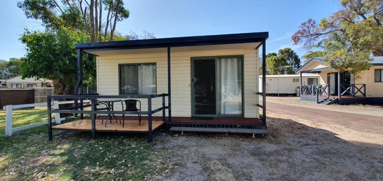 Pinjarra Caravan Park And Cabins Εξωτερικό φωτογραφία