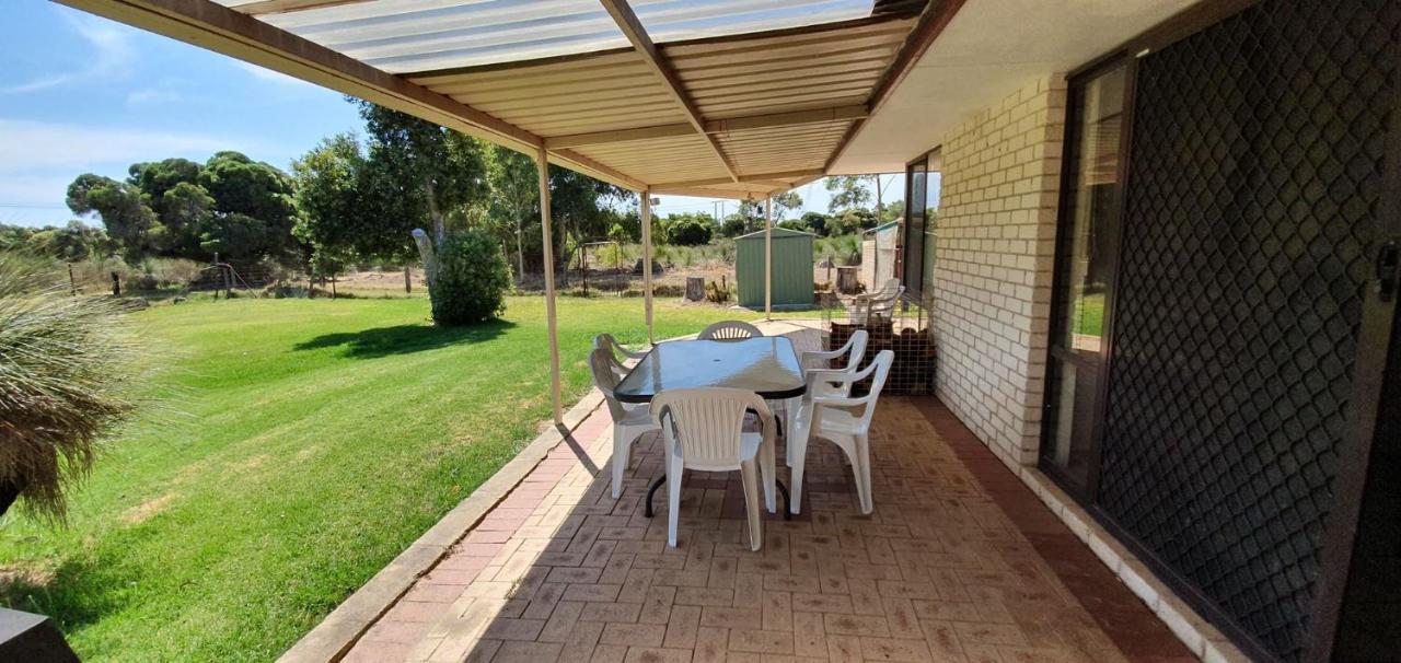 Pinjarra Caravan Park And Cabins Εξωτερικό φωτογραφία