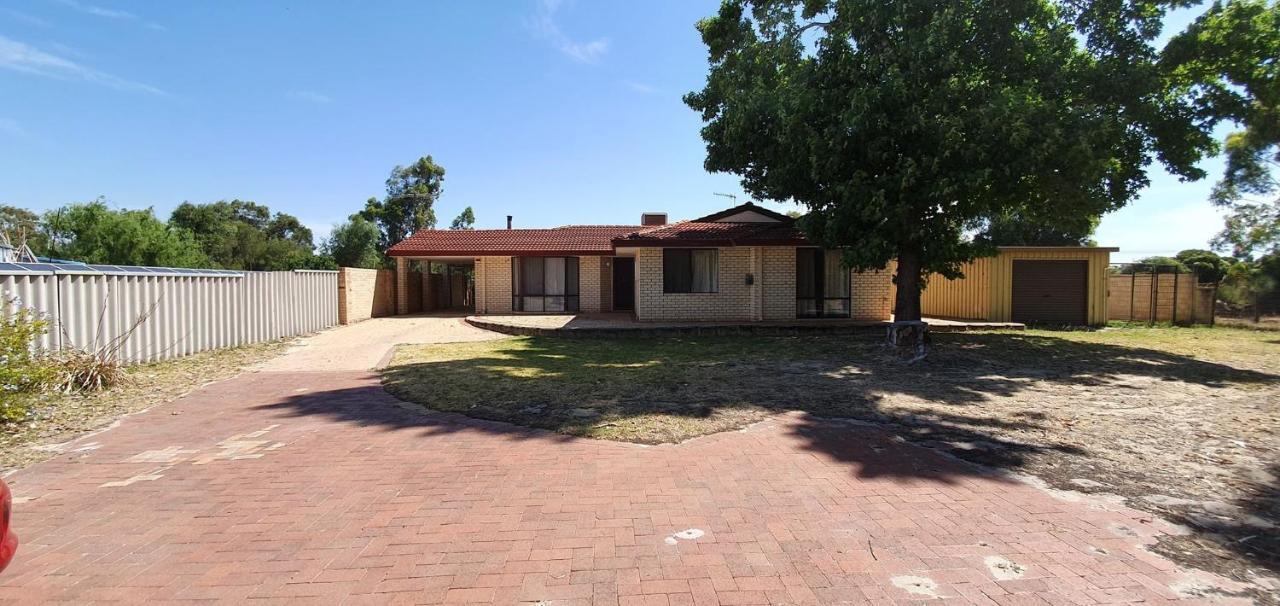 Pinjarra Caravan Park And Cabins Εξωτερικό φωτογραφία